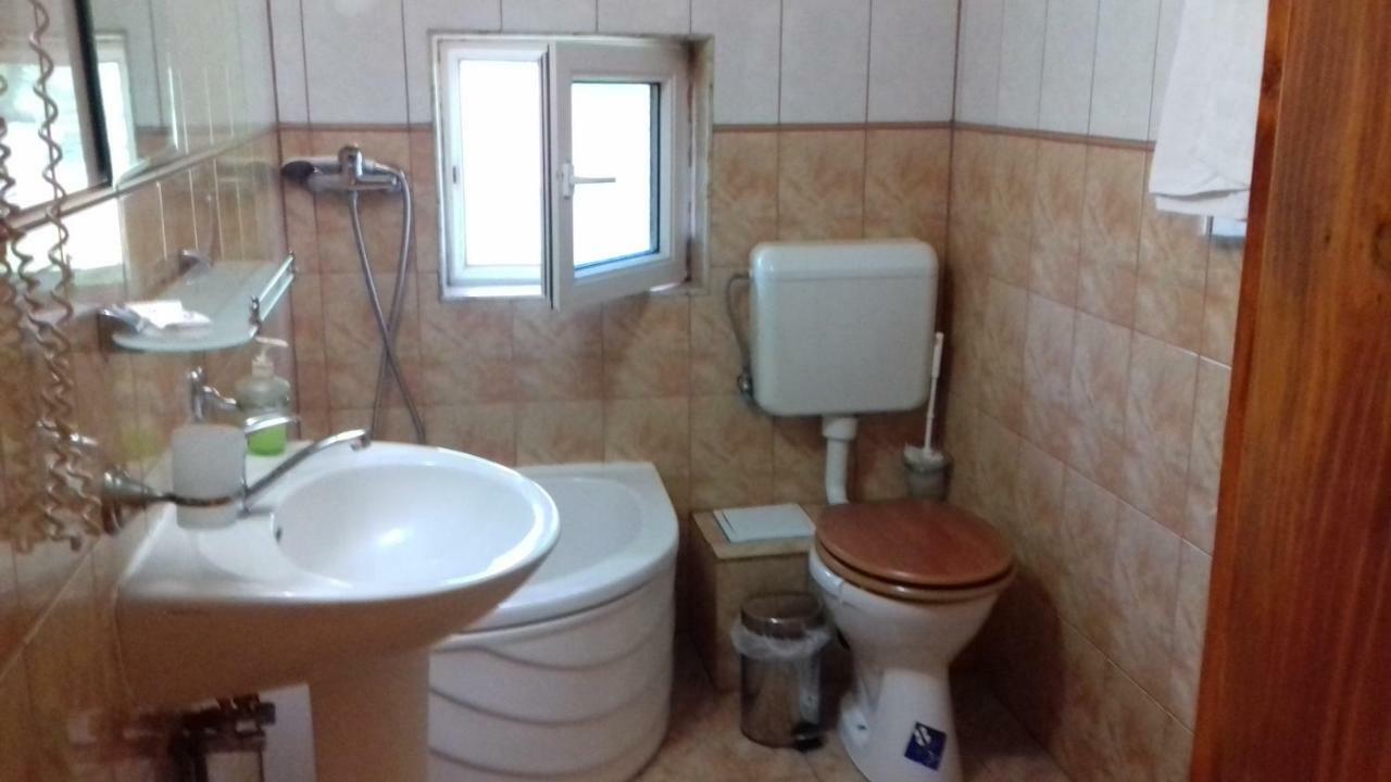 Pensiunea Vladut Bran  Esterno foto